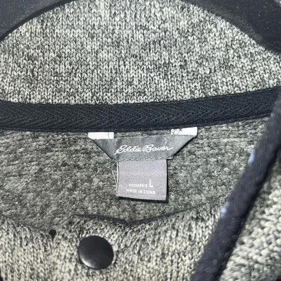 0509W.‎ EDDIE BAUER 1/4 BUTTON SNAP UP JACKET GRAY IN COLOR SIZE LARGE POCKETS - Picture 6 of 11